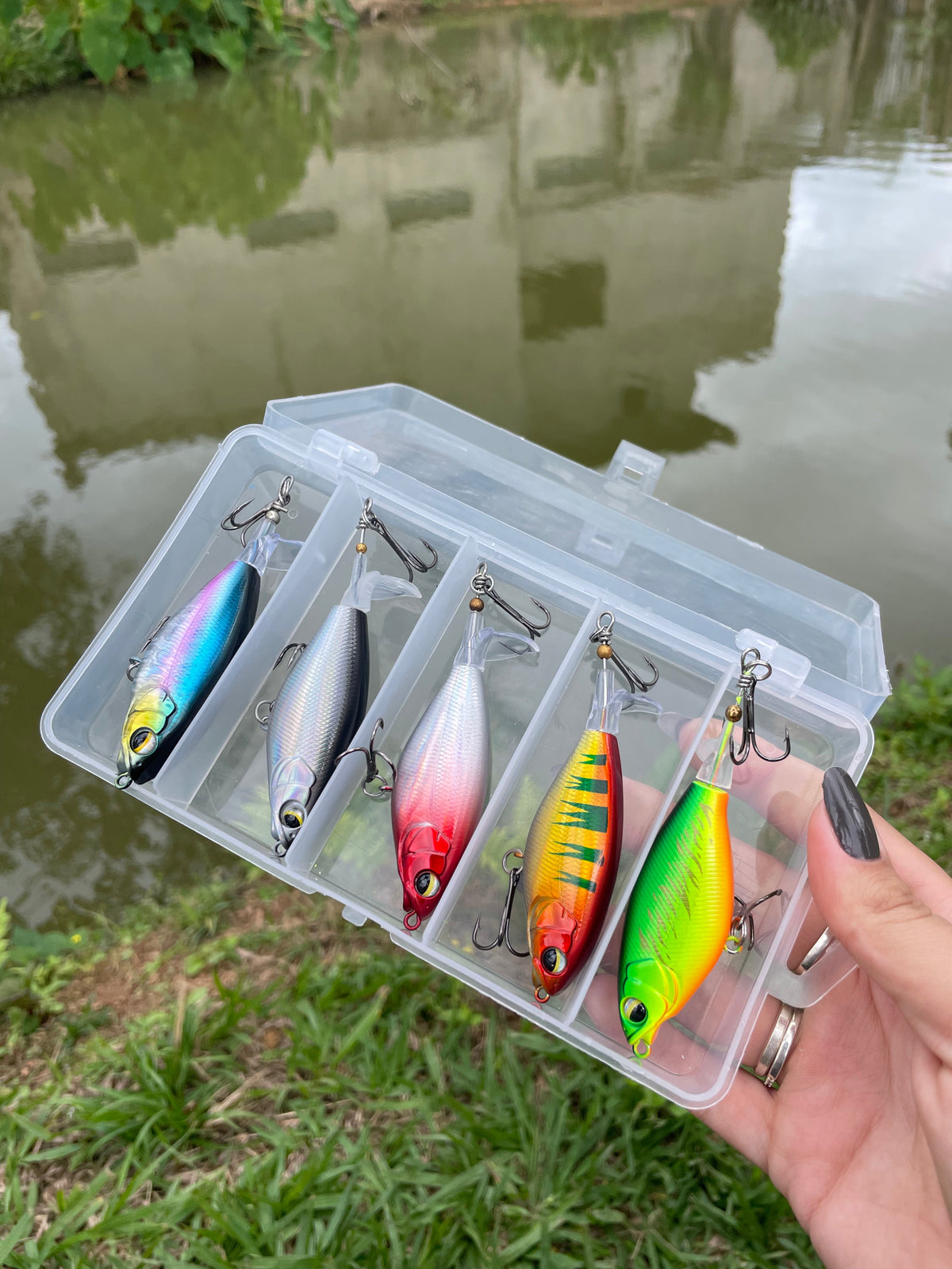 Isca Articial Flutuante com Hélice 5 unidades + Manual da Pesca de Brinde